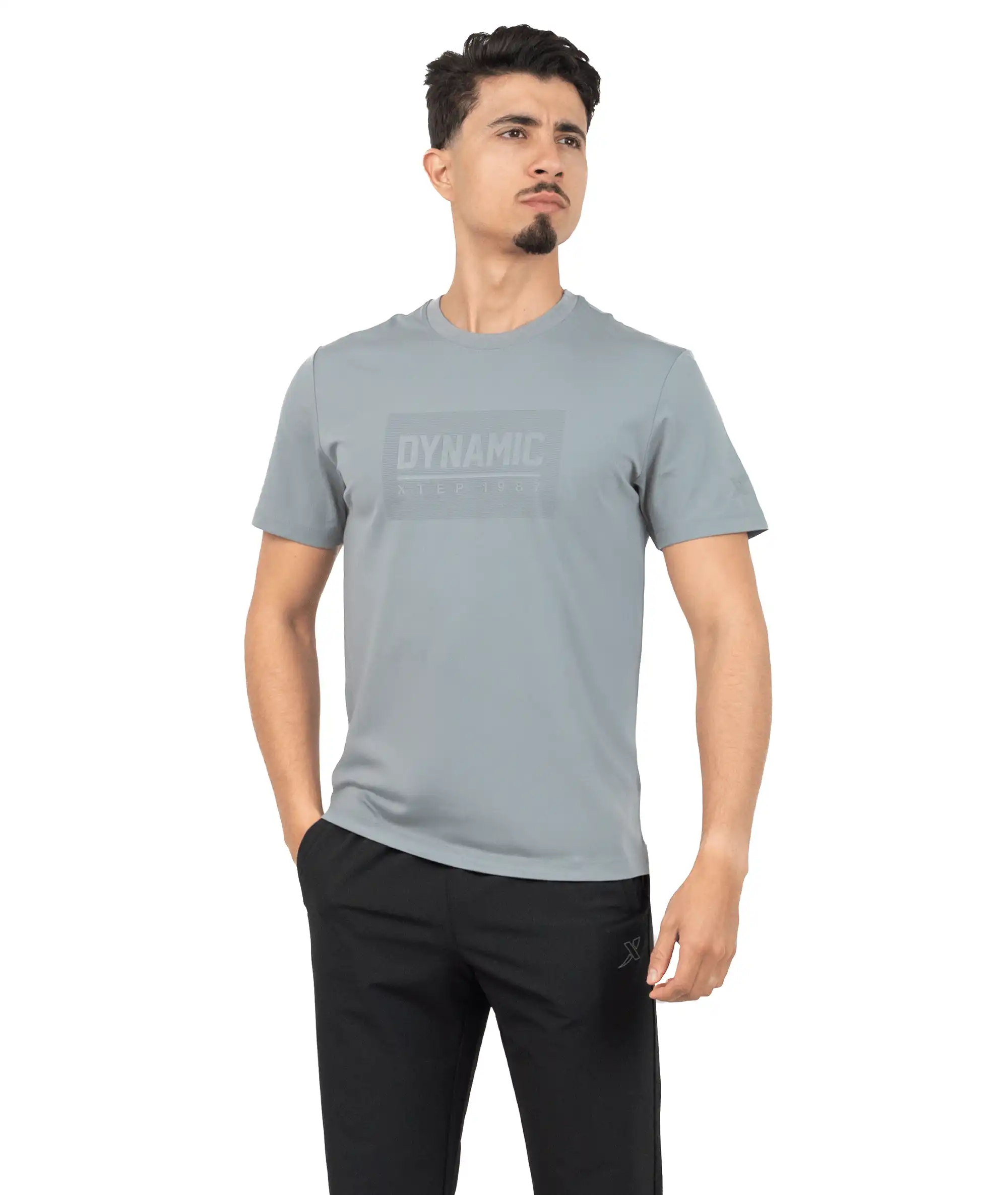 975229010217-4_A T-shirt – Image 1