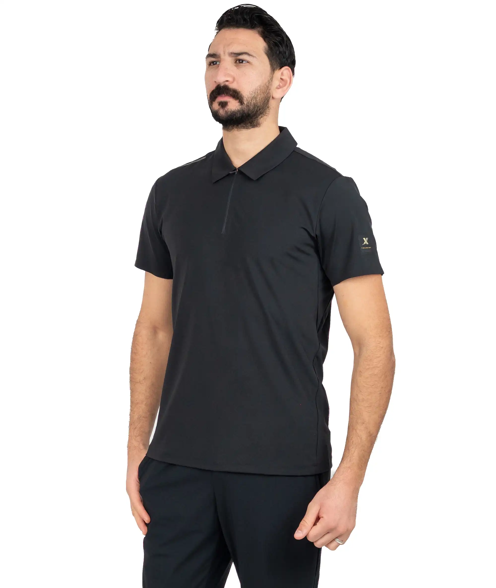 975229020375-4_A Polo – Image 1