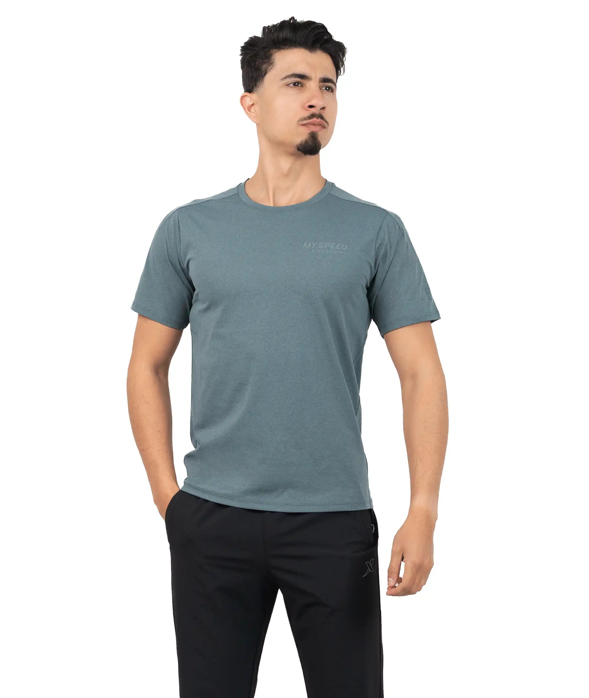 975329030147-1_A Long-sleeve T-shirt – Image 1