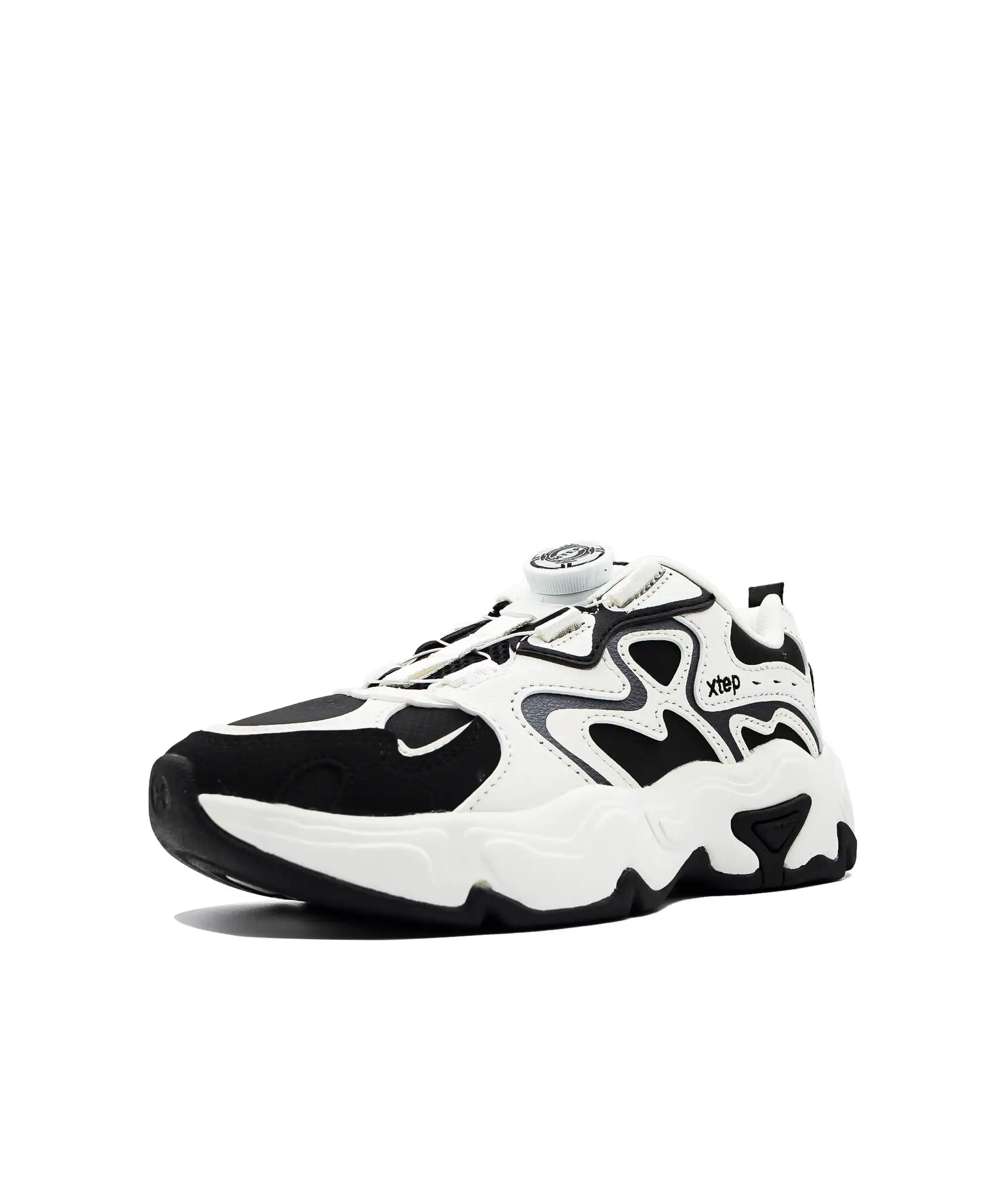675314324010-5_A Casual Shoes – Image 1