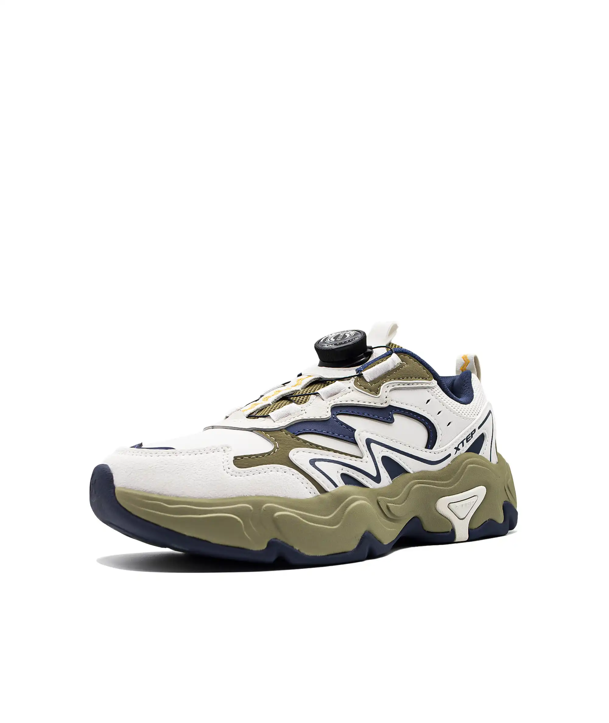 675315174006-3_A Outdoor Shoes – Image 1